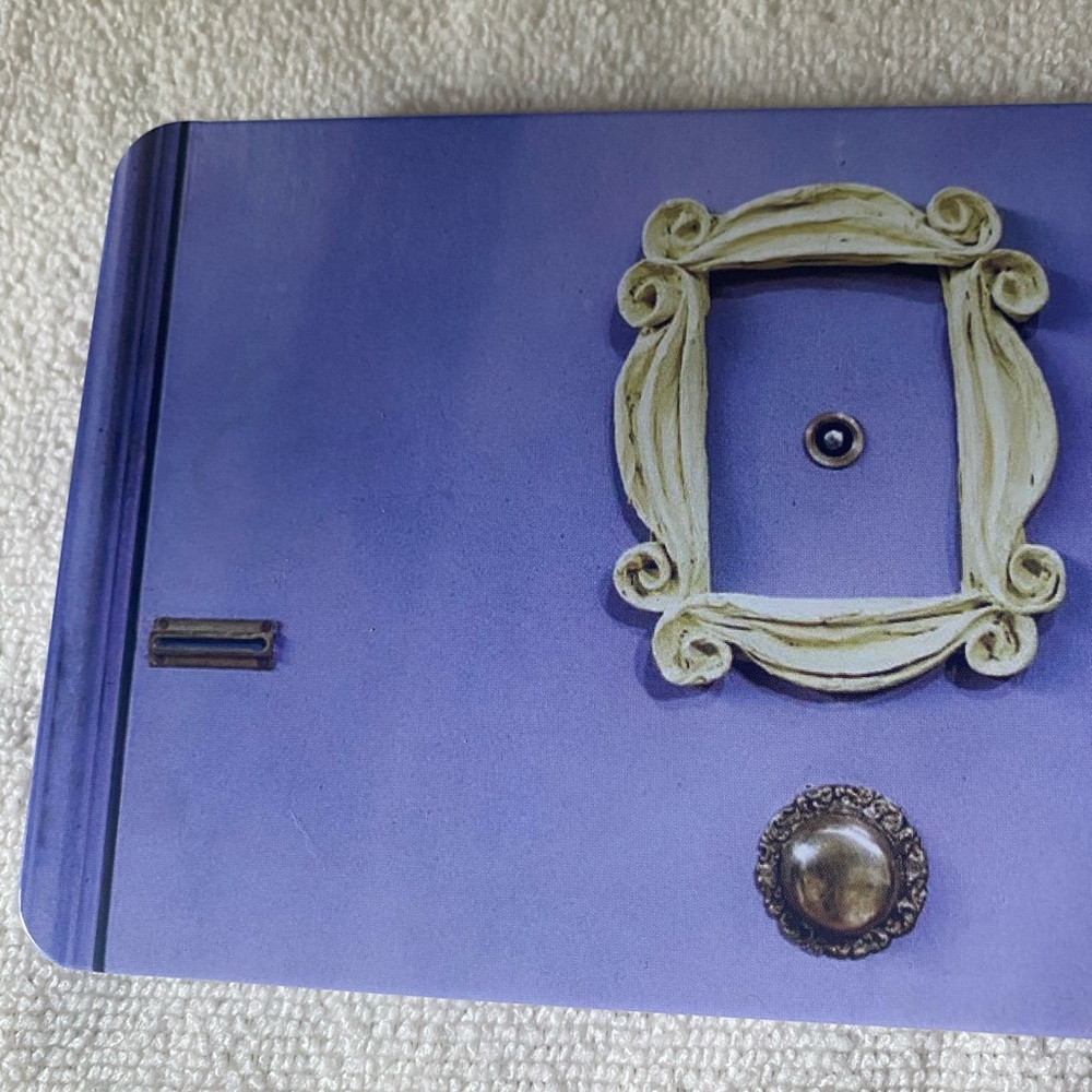 Revolution Purple Door Frame Face Palette - Picture 3 of 10